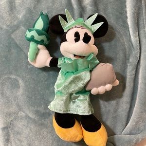 Cute minnie mouse NY edition